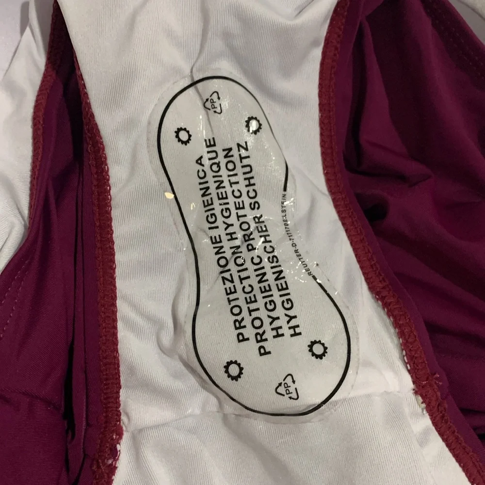 NWOT swimsuit - Picture 9 of 10